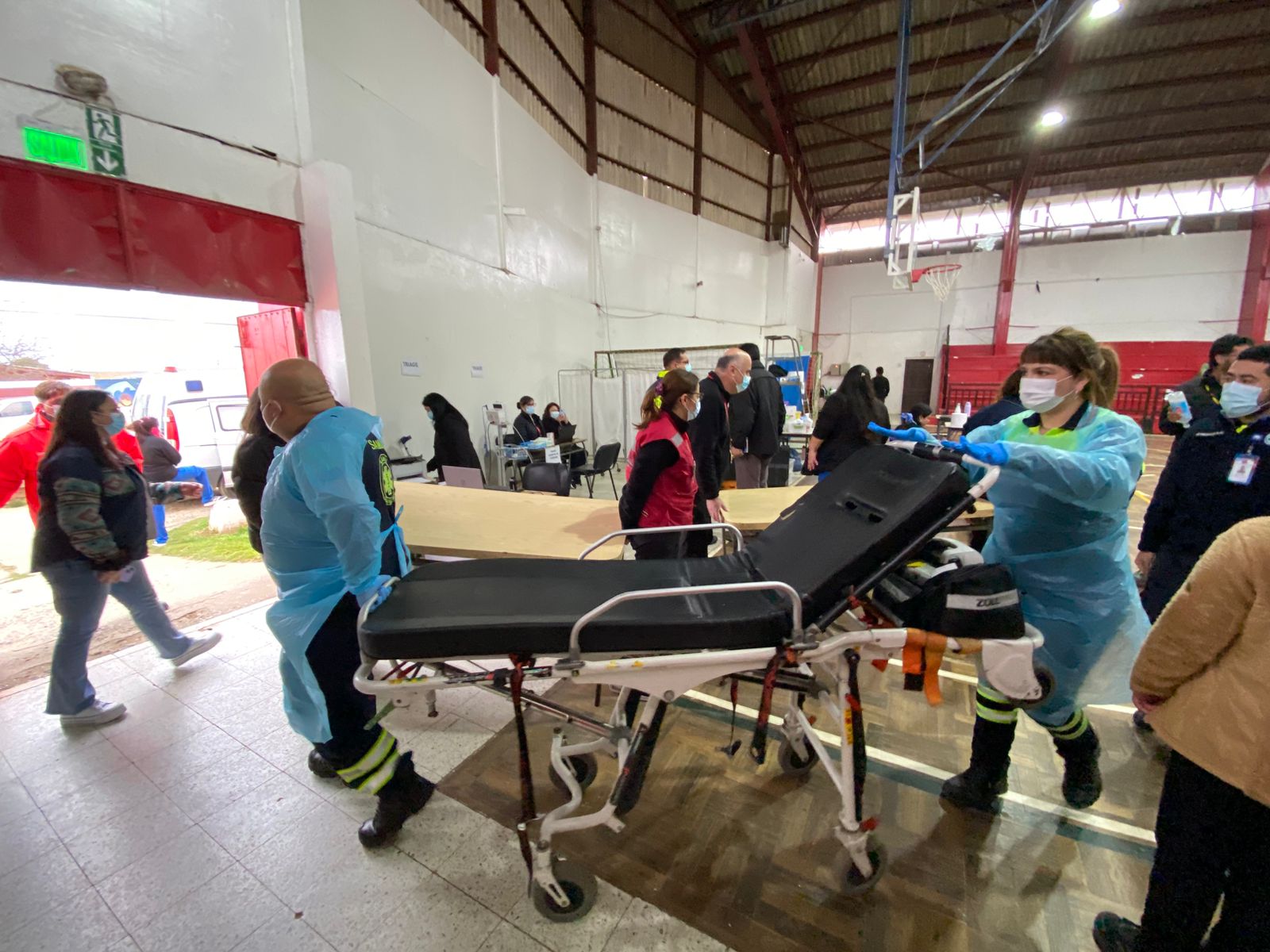 Hospital de Pichilemu realiza evacuación preventiva ante alerta de tsunami