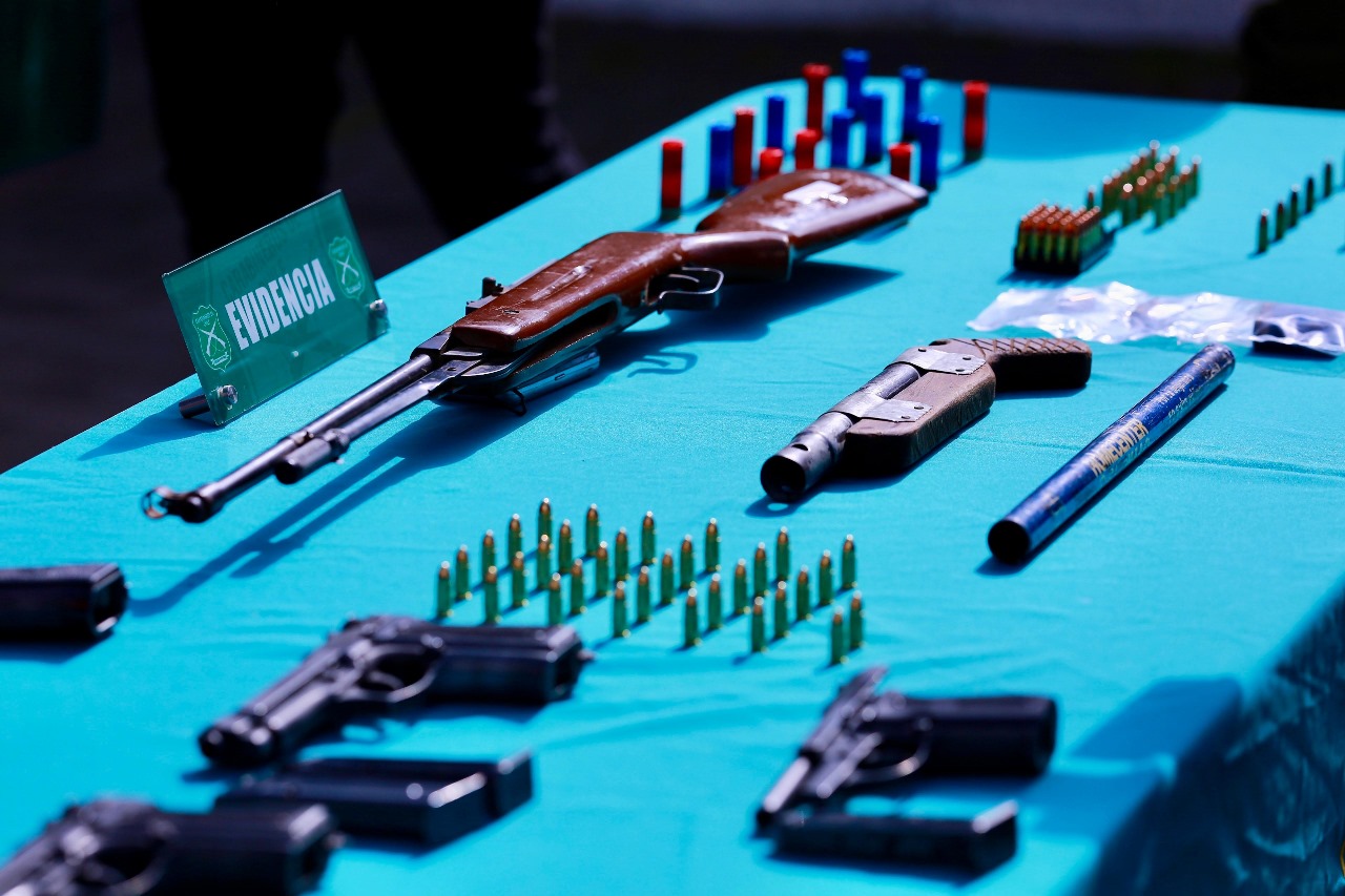 Exitoso operativo en Rancagua desarticula tres estructuras criminales con 18 detenidos y significativa incautación de drogas y armamento