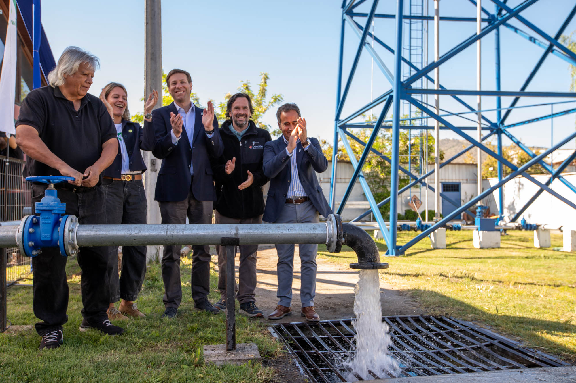 Cachantun y desafío Levantemos Chile inauguran pozo de agua asegurará abastecimiento a más de dos mil habitantes de Coinco