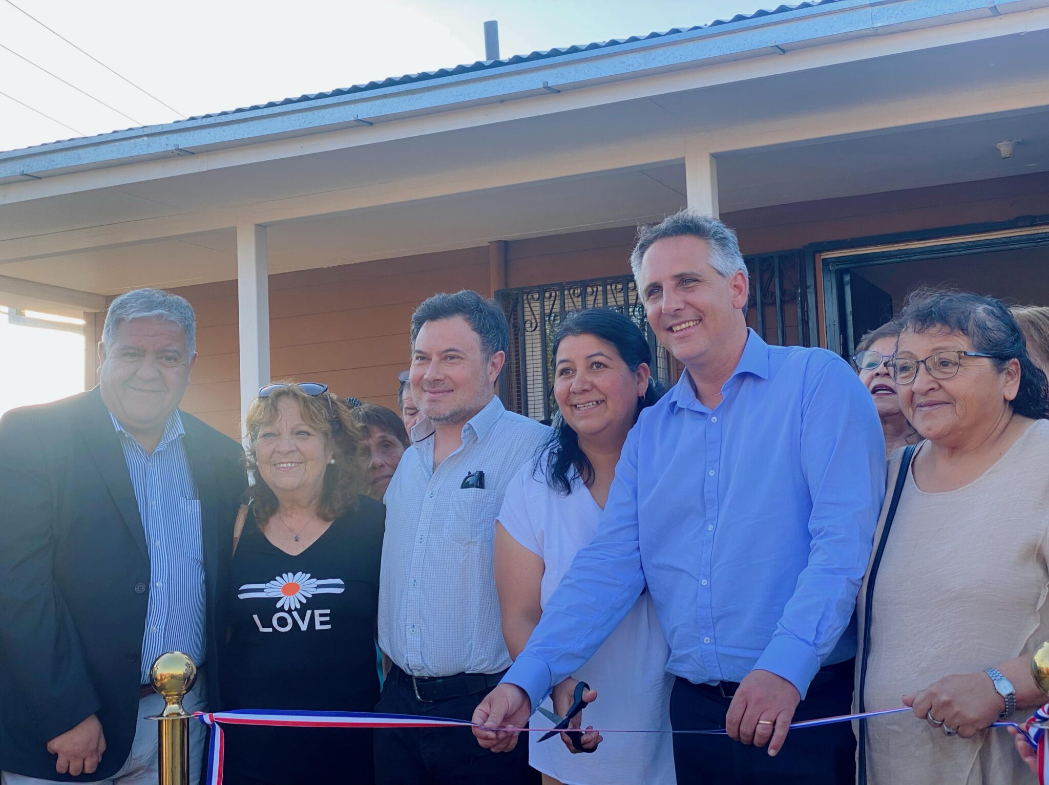 Minvu O’Higgins y municipio de Rancagua entregan renovada sede vecinal de Villa Los Guindos en Rancagua