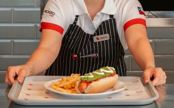 Chile merece que se festeje todo el año: Pronto Copec celebrará el Día del Completo cada 24 del mes en todo el país