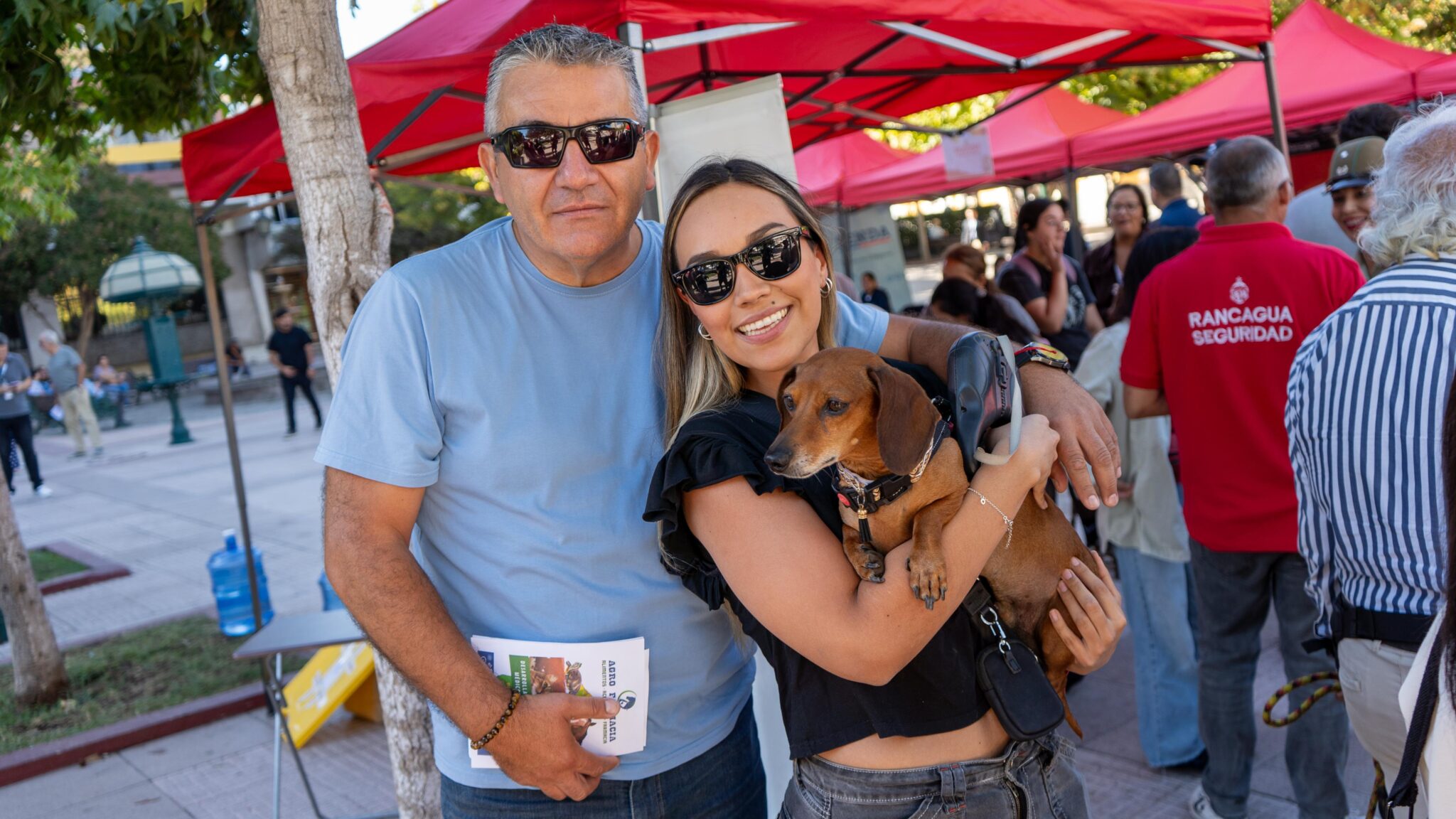 Rancagua promueve la tenencia responsable de mascotas con exitosa jornada en Plaza de Los Héroes
