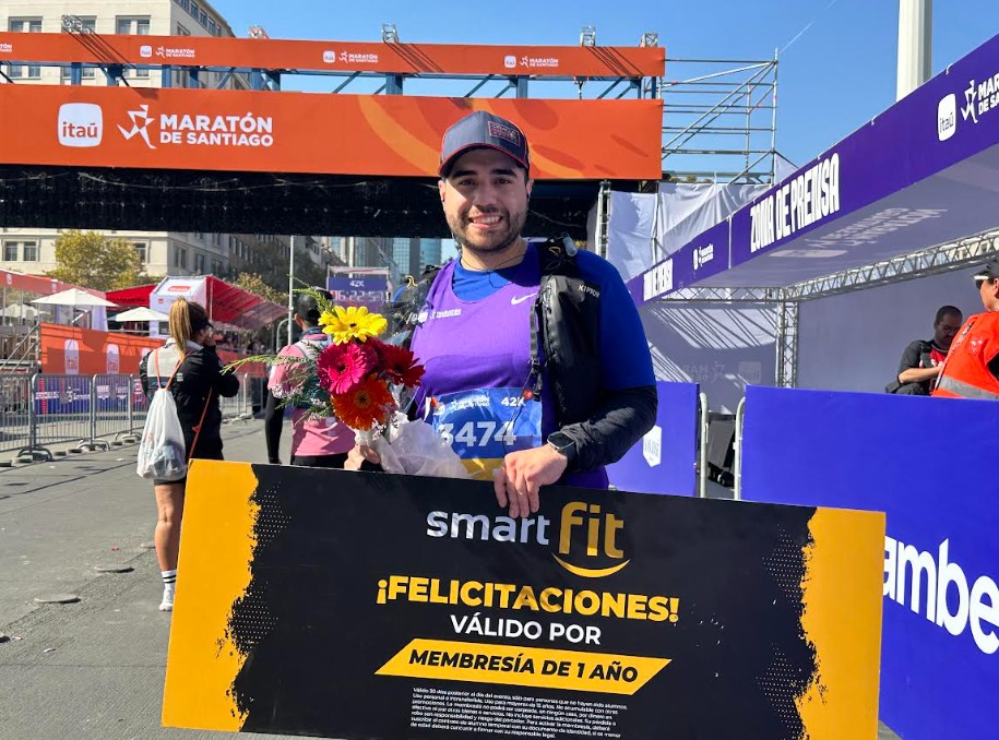 “Los últimos serán los primeros”: cadena de gimnasios regaló suscripciones para últimos lugares del Maratón de Santiago