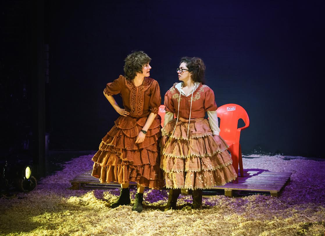 Teatro La María celebra el mes del teatro con funciones gratuitas de “Las huachas” en Rancagua y San Carlos