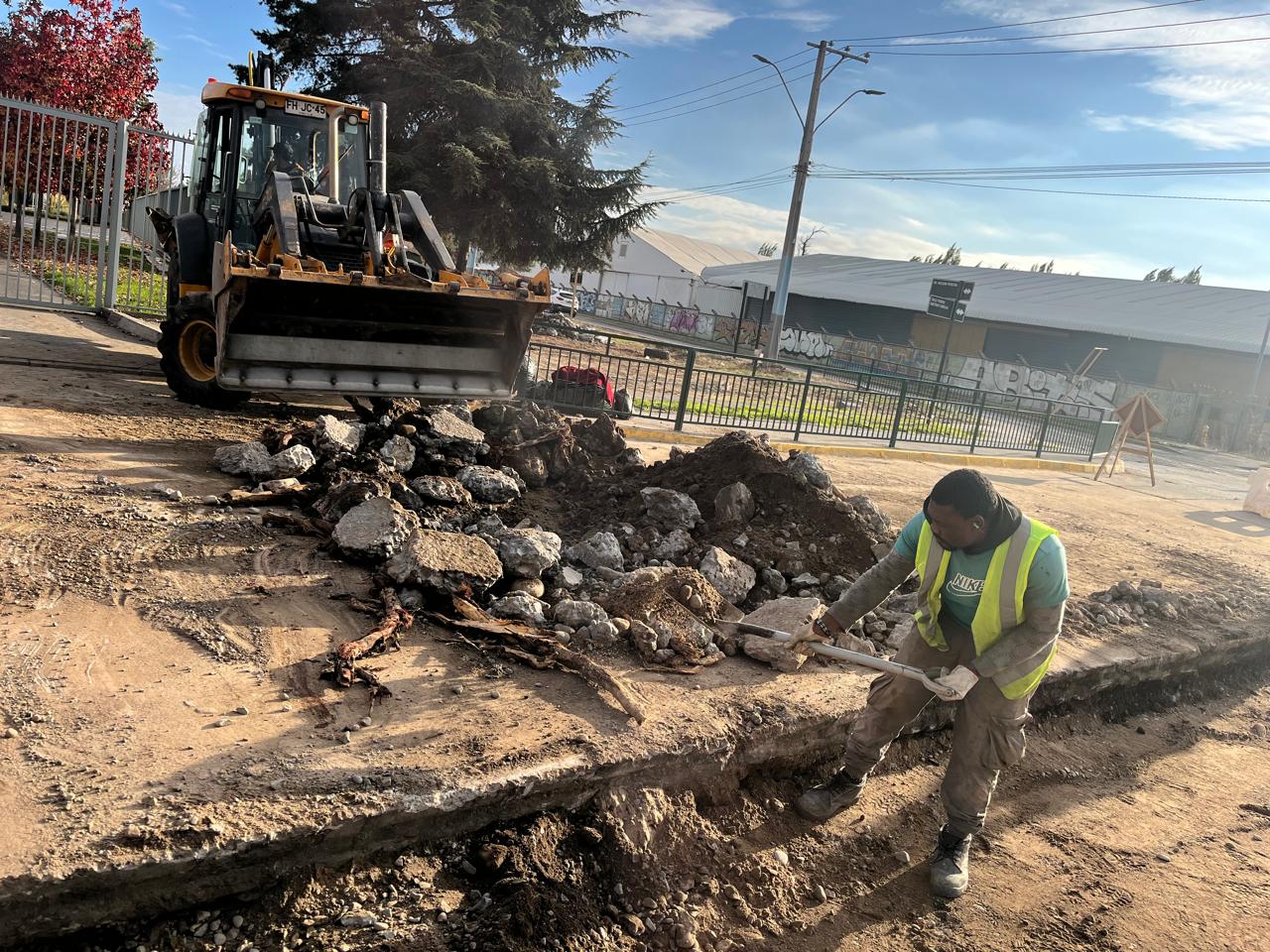 Rancagua continúa fortaleciendo su infraestructura vial con obras de mejoramiento en Gustavo Cabello Olguín