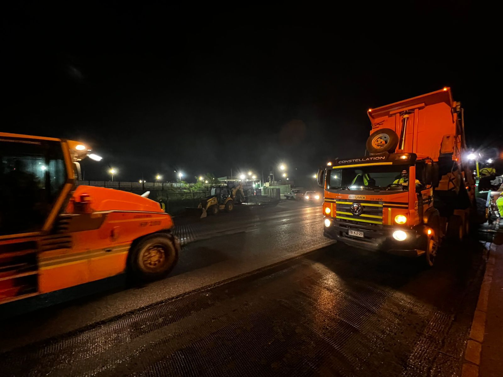 Rancagua avanza en la recuperación vial: Municipio ejecuta nuevo recapado asfáltico en Ruta H-10