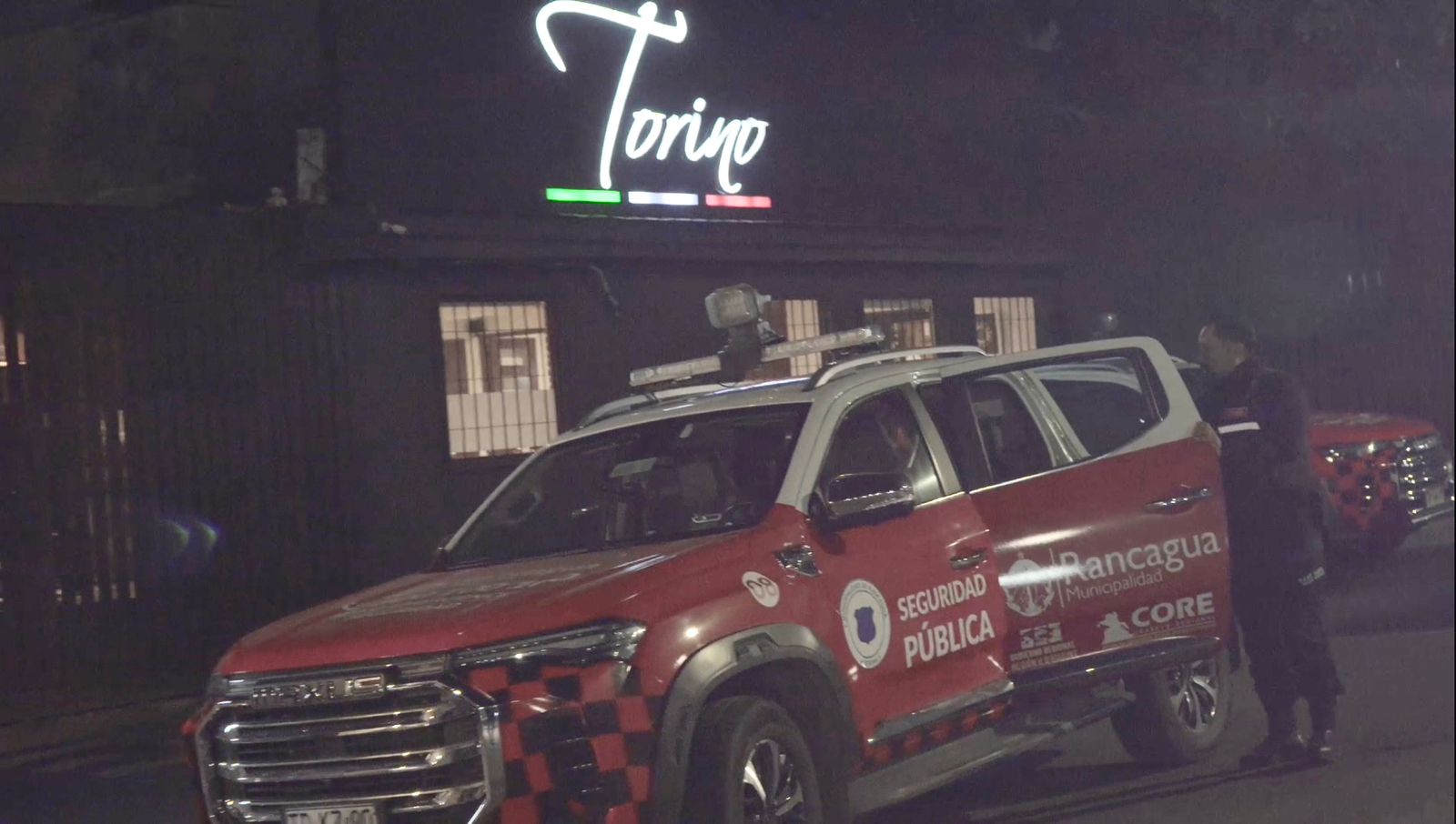 Municipio y Carabineros realizan nueva ronda de fiscalización a locales de alcoholes y puntos denunciados por funcionamiento clandestino