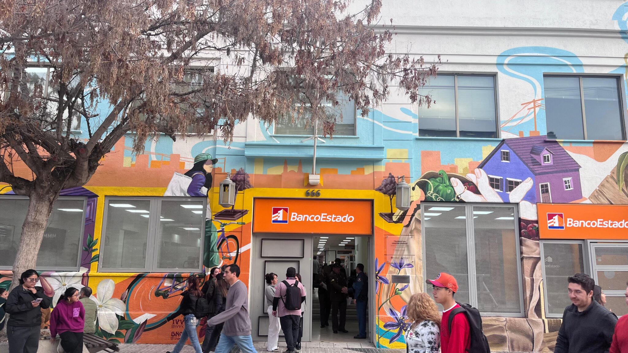 Rancagua: Municipio inauguró mural “Sembrar hoy y cosechar mañana”