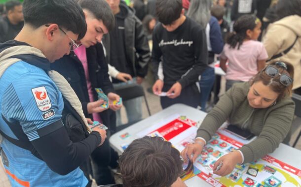 Miles de familias llenaron el corazón de Rancagua en exitosa Cambiatón de Láminas del Mundial 2026