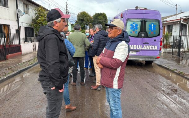 Municipio despliega operativo de vacunación preventiva en Rancagua Sur tras emergencia por sistema frontal