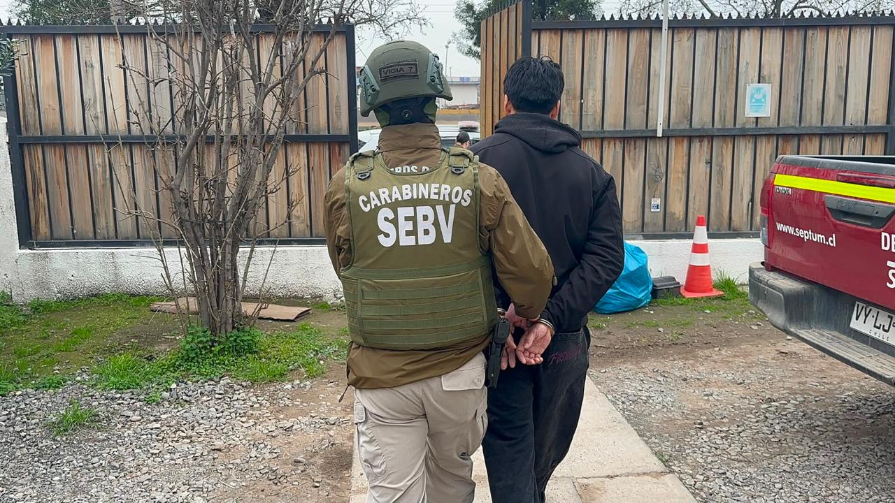 Trabajo especializado de Carabineros SEBV permitió detener a 10 prófugos de la justicia en Rancagua