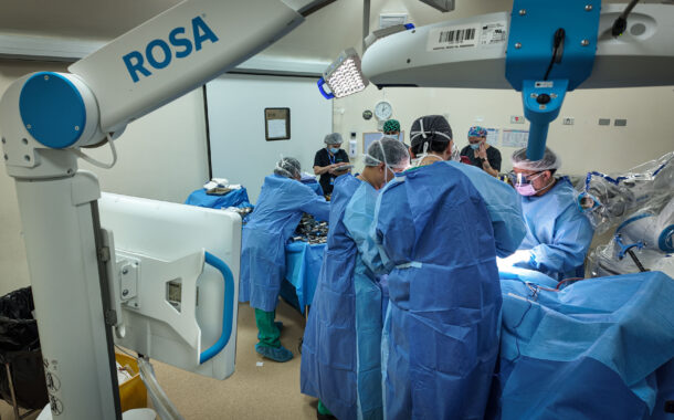 Cirugía bilateral de rodilla: la alternativa quirúrgica del HFRZ que reduce hospitalizaciones y tiempos de recuperación