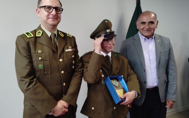 Carabineros de O’Higgins distingue como Carabinero Honorario a joven que cumplió su sueño de ser parte de la Institución