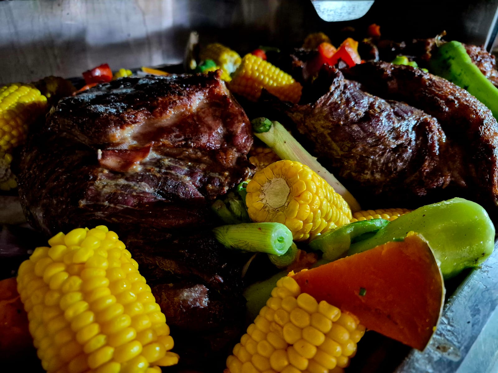 Con más de 30 preparaciones típicas, de la cazuela al mote con huesillo, los restaurantes se preparan para las Fiestas Patrias