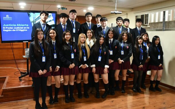Estudiantes de los colegios Inglés Saint John y Villa María College visitan Corte de Rancagua para conocer funcionamiento de los tribunales